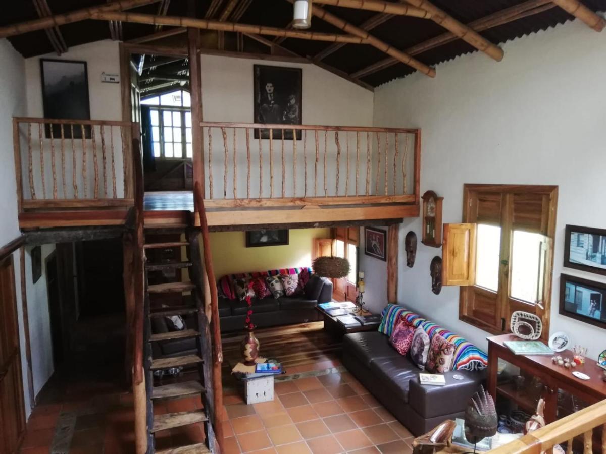 Casa de Campo Tradicional El Otono